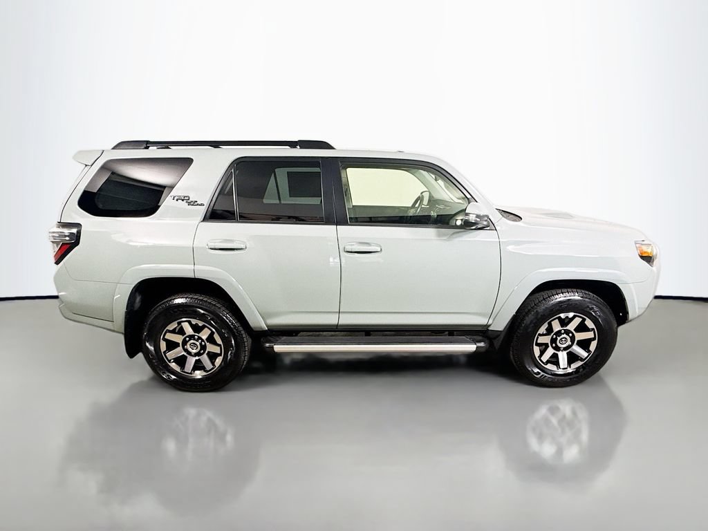 Used 2023 Toyota 4Runner TRD Off-Road Premium w/ Off Road Premium Plus Package AWD/4WD image 8