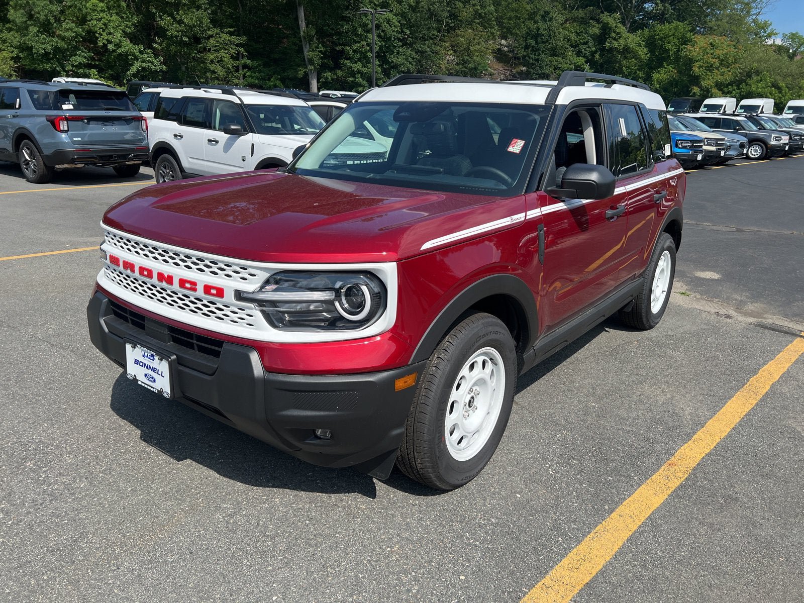 New 2025 Ford Bronco Sport Heritage w/ Convenience Package AWD/4WD image 1