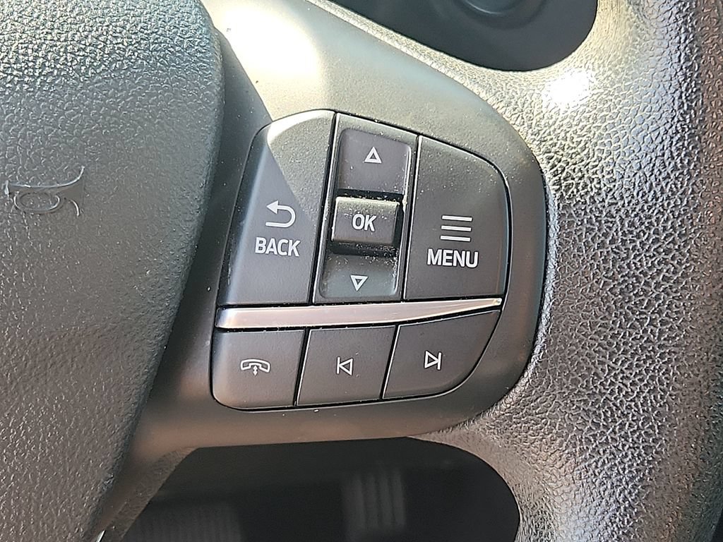 Used 2025 Ford Escape Active AWD/4WD image 21