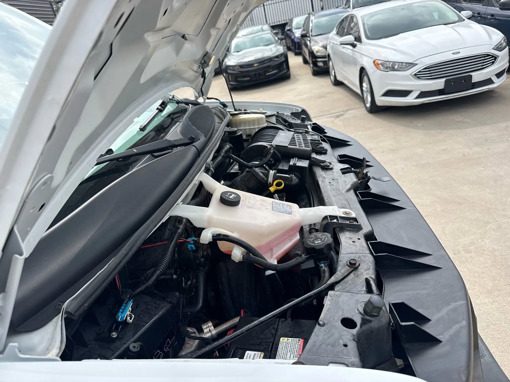 Used 2017 Chevrolet Express 2500 LS image 15