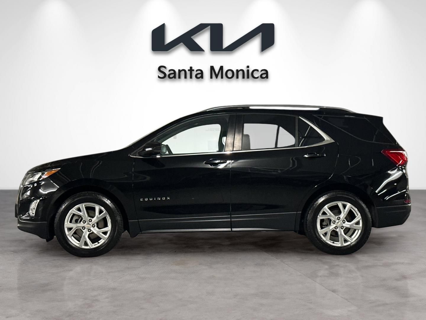 Used 2019 Chevrolet Equinox LT FWD image 3