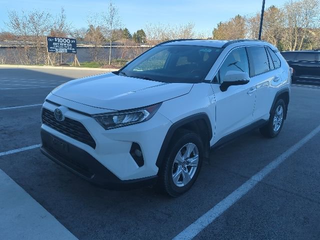 Used 2021 Toyota RAV4 XLE w/ Convenience Package AWD/4WD image 1