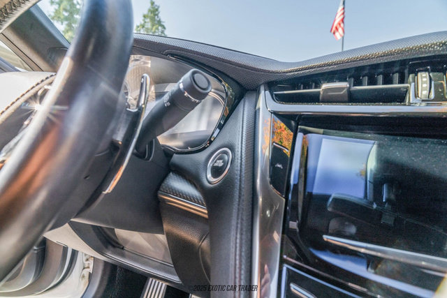 Used 2018 Cadillac CTS V w/ Luxury Package image 24