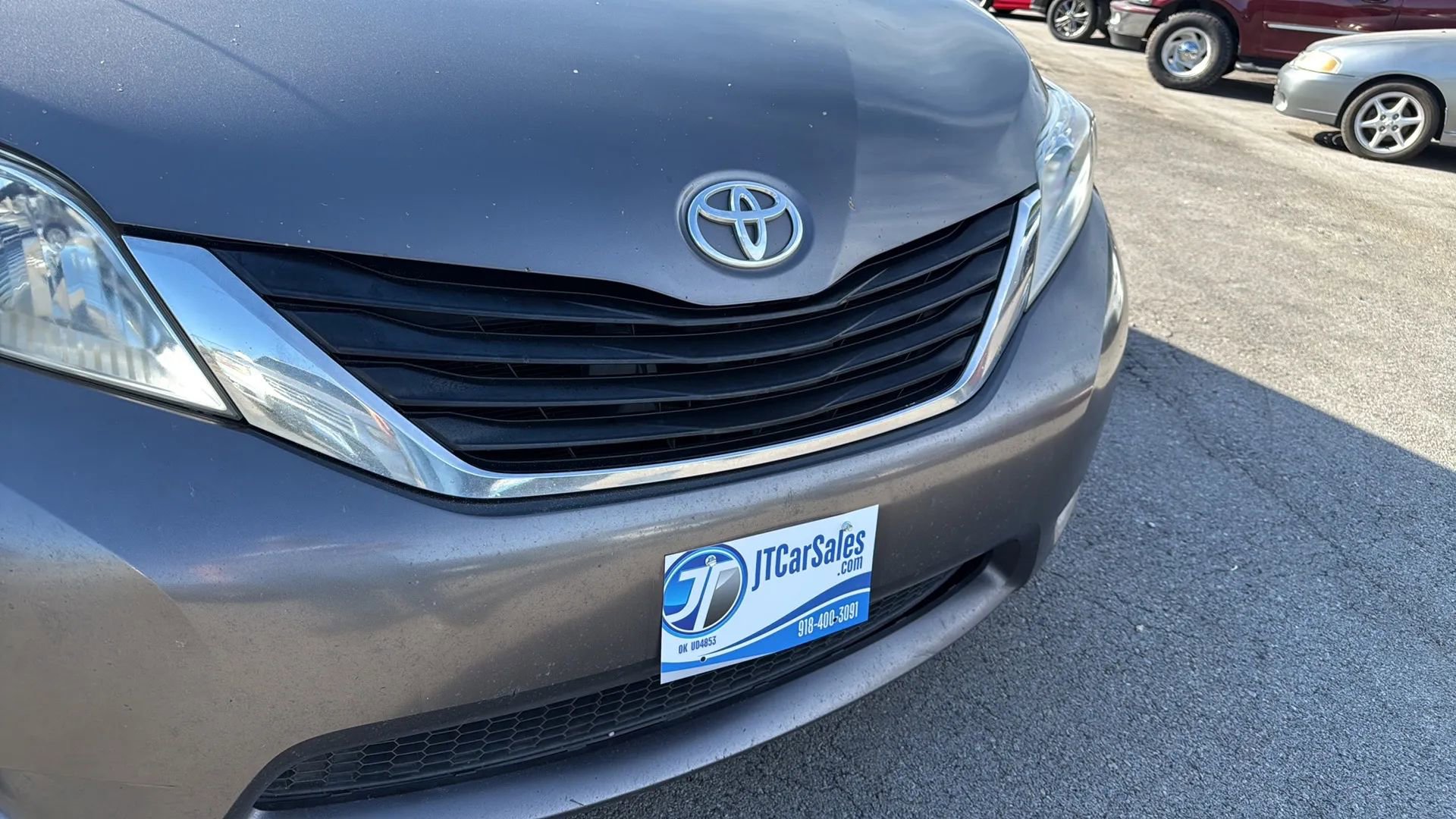 Used 2012 Toyota Sienna LE image 16
