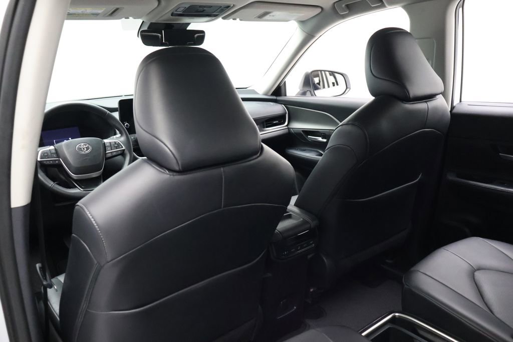 Certified 2025 Toyota Grand Highlander FWD image 20