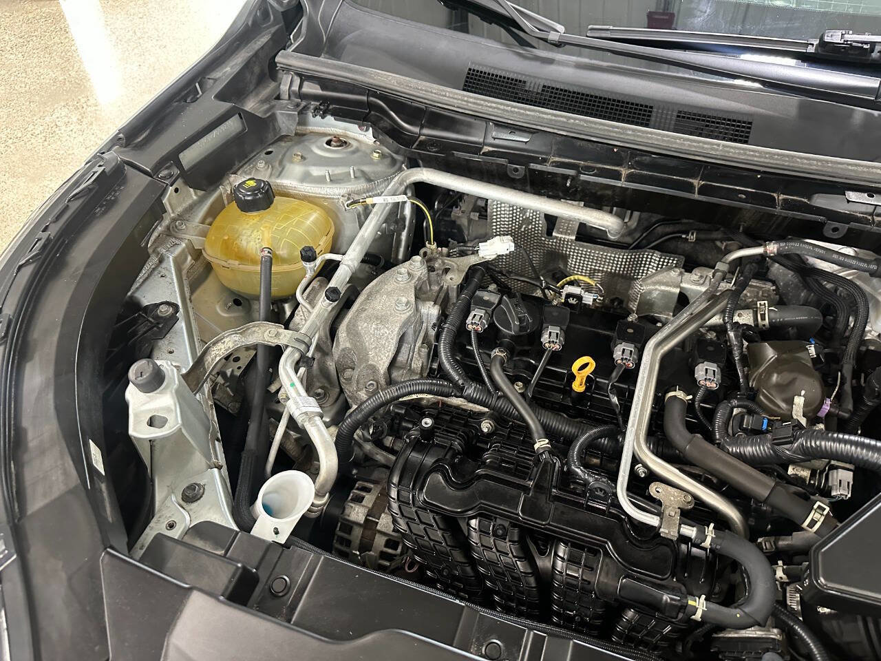 Used 2023 Mitsubishi Outlander ES image 25