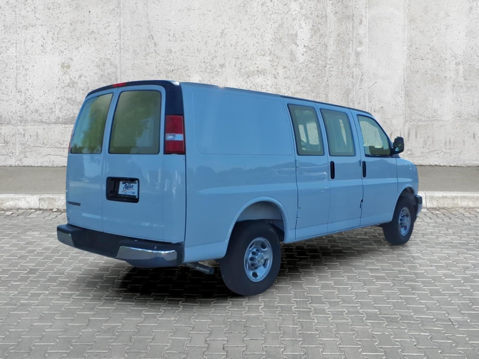 New 2026 Chevrolet Express 2500 w/ Communications Package RWD image 8