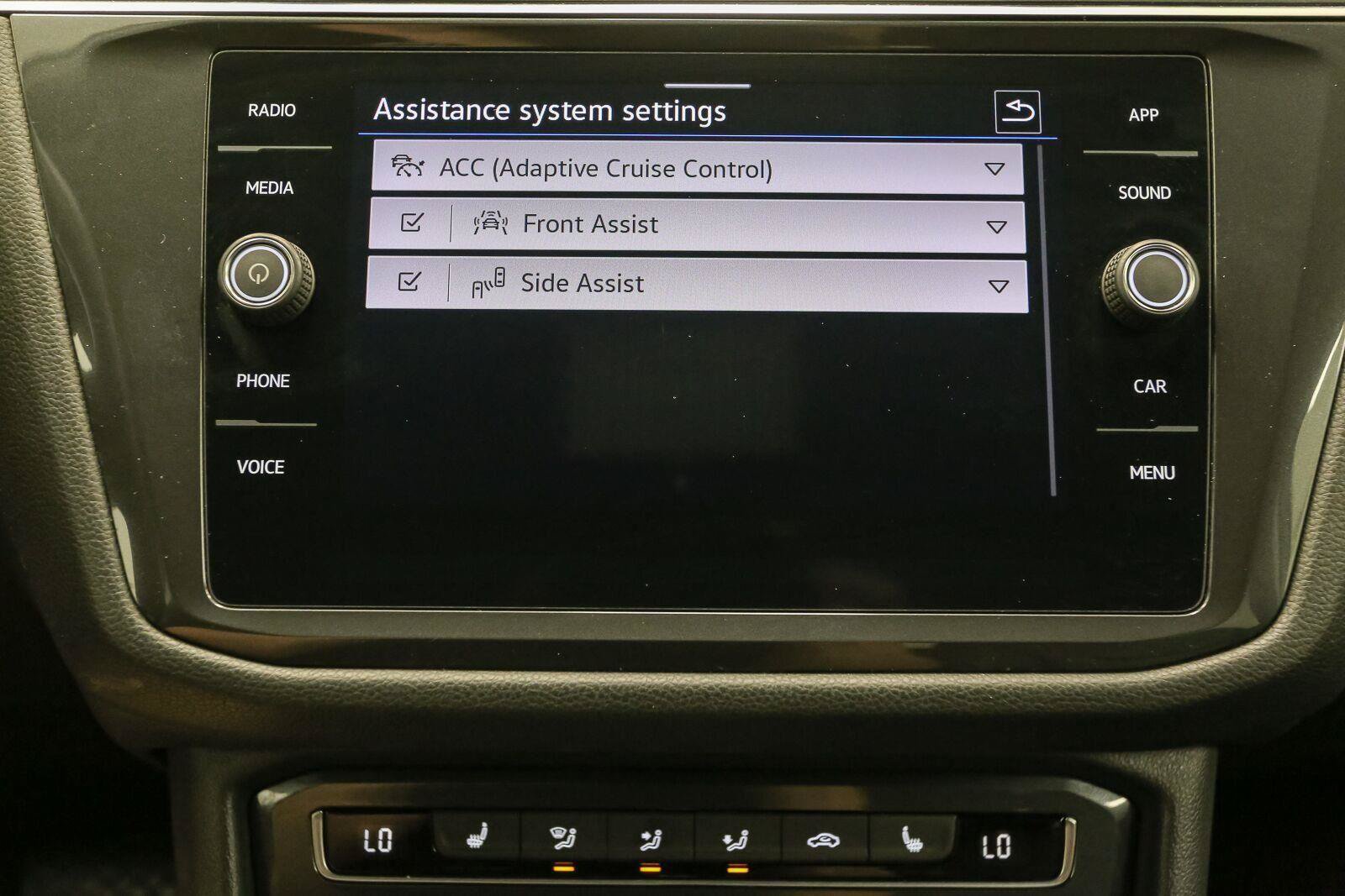 Certified 2021 Volkswagen Tiguan SE AWD/4WD image 31