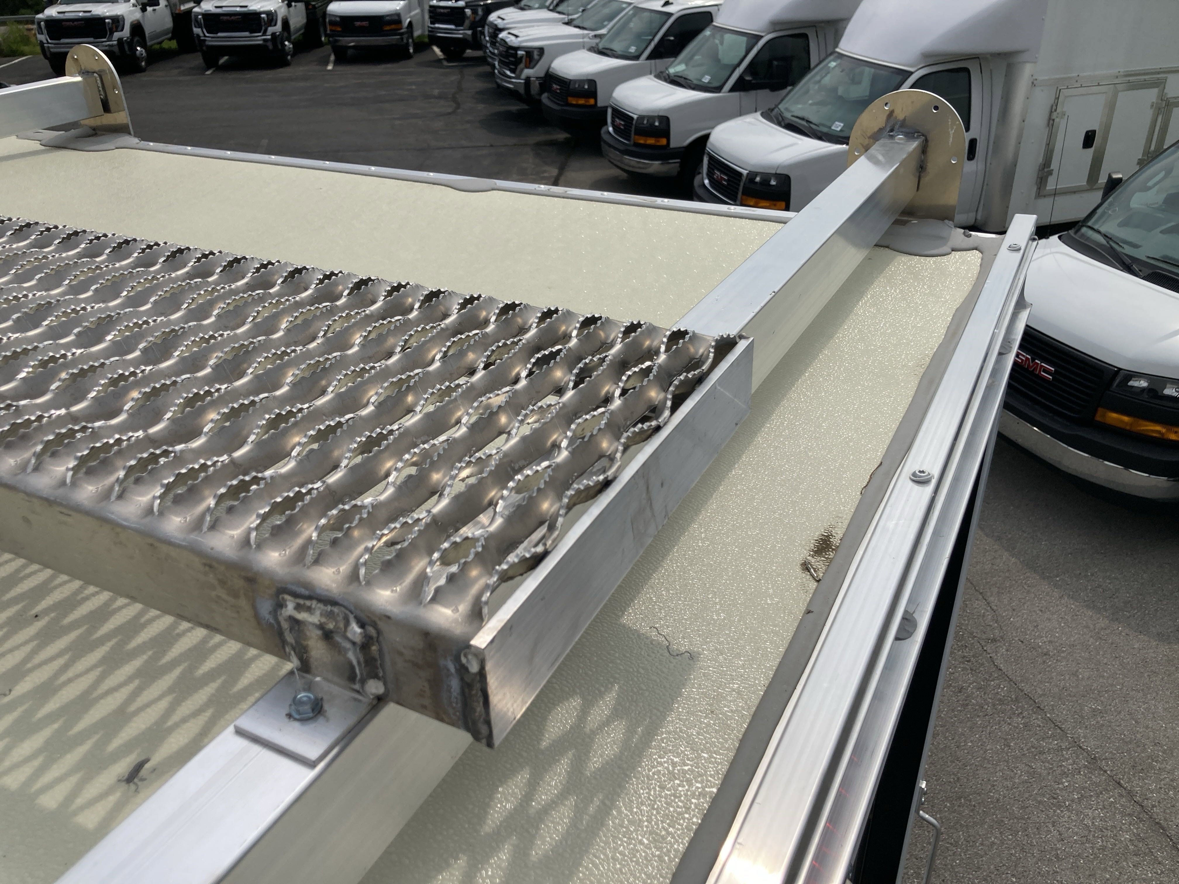 New 2025 GMC Savana 3500 w/ Power Convenience Package image 61