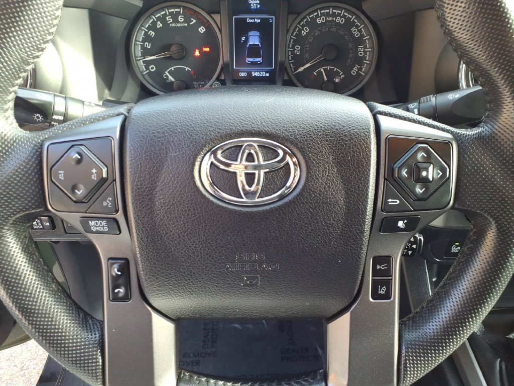 Used 2021 Toyota Tacoma TRD Off-Road w/ TRD Premium Off Road Package AWD/4WD image 26