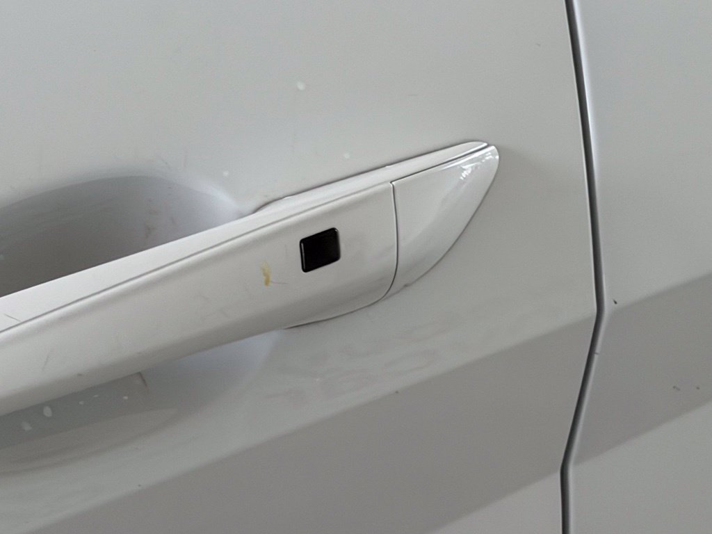 Used 2025 Hyundai Elantra Sport FWD image 15