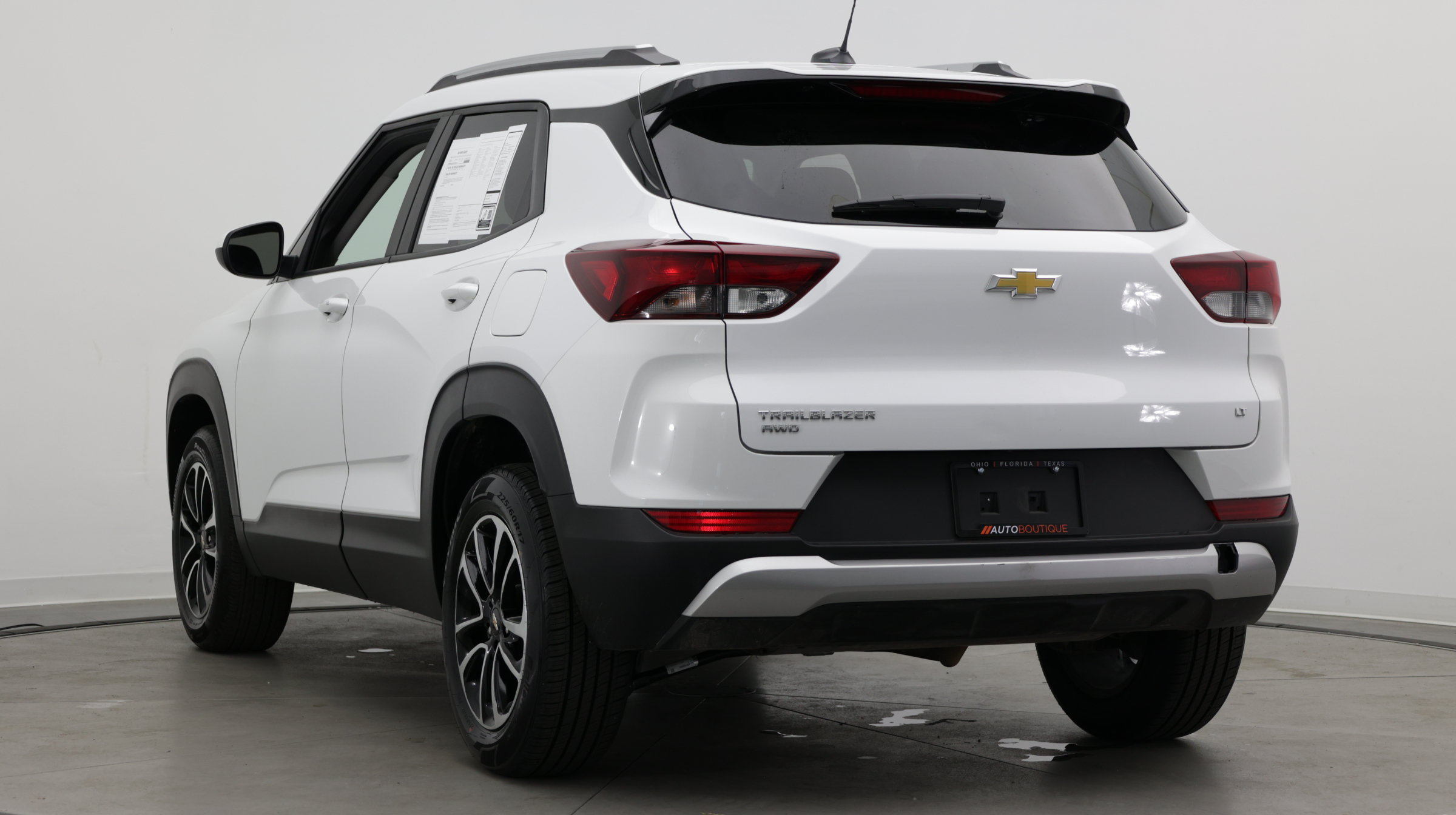 Used 2026 Chevrolet TrailBlazer LT AWD/4WD image 4