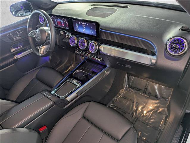 Certified 2025 Mercedes-Benz GLB 250 image 21