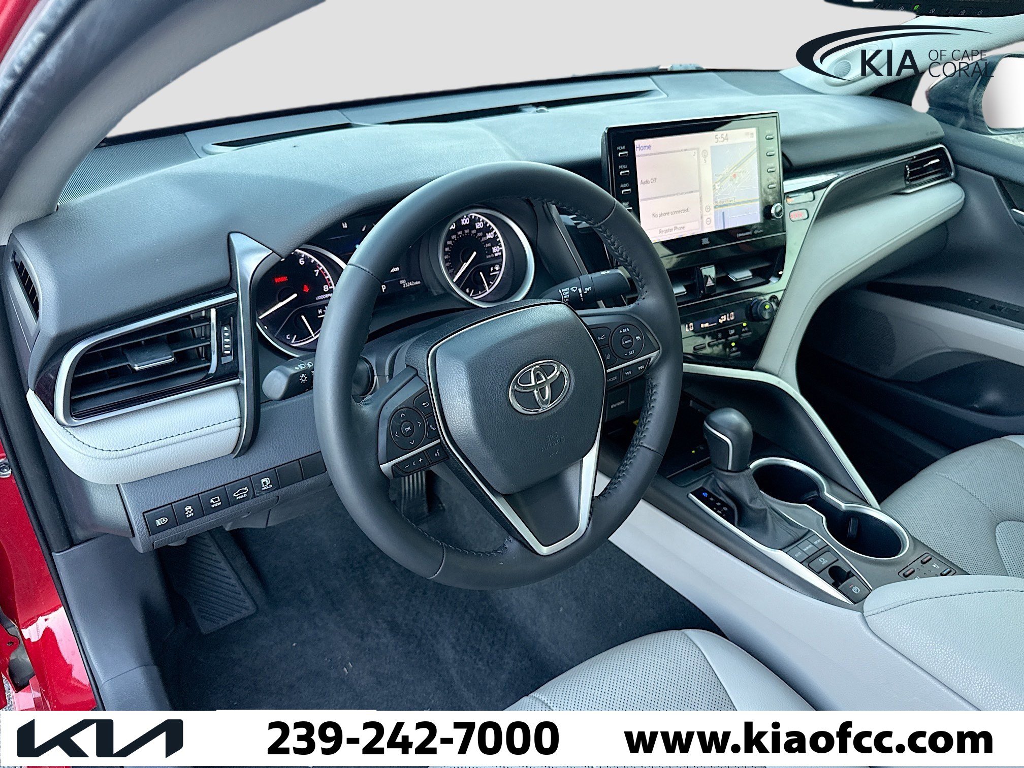 Used 2023 Toyota Camry XLE w/ Navigation Package FWD image 23