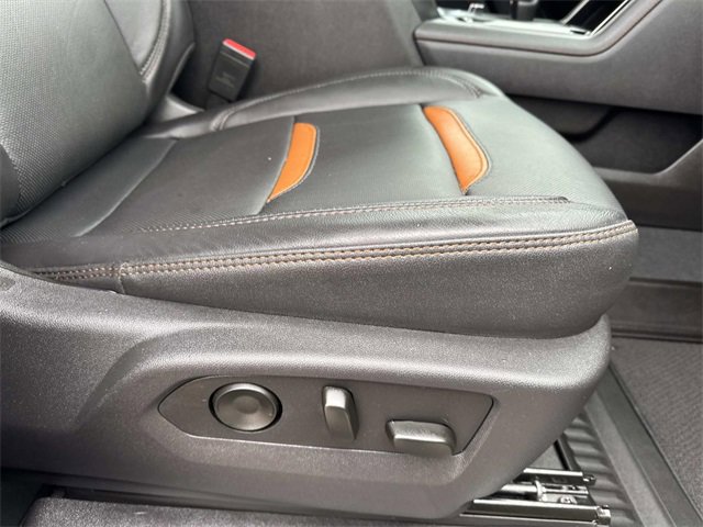 Used 2025 GMC Sierra 1500 AT4 w/ AT4 Premium Package image 16