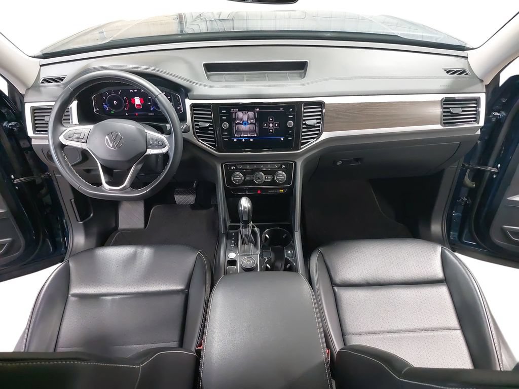 Used 2022 Volkswagen Atlas SE w/ Panoramic Sunroof Package AWD/4WD image 9