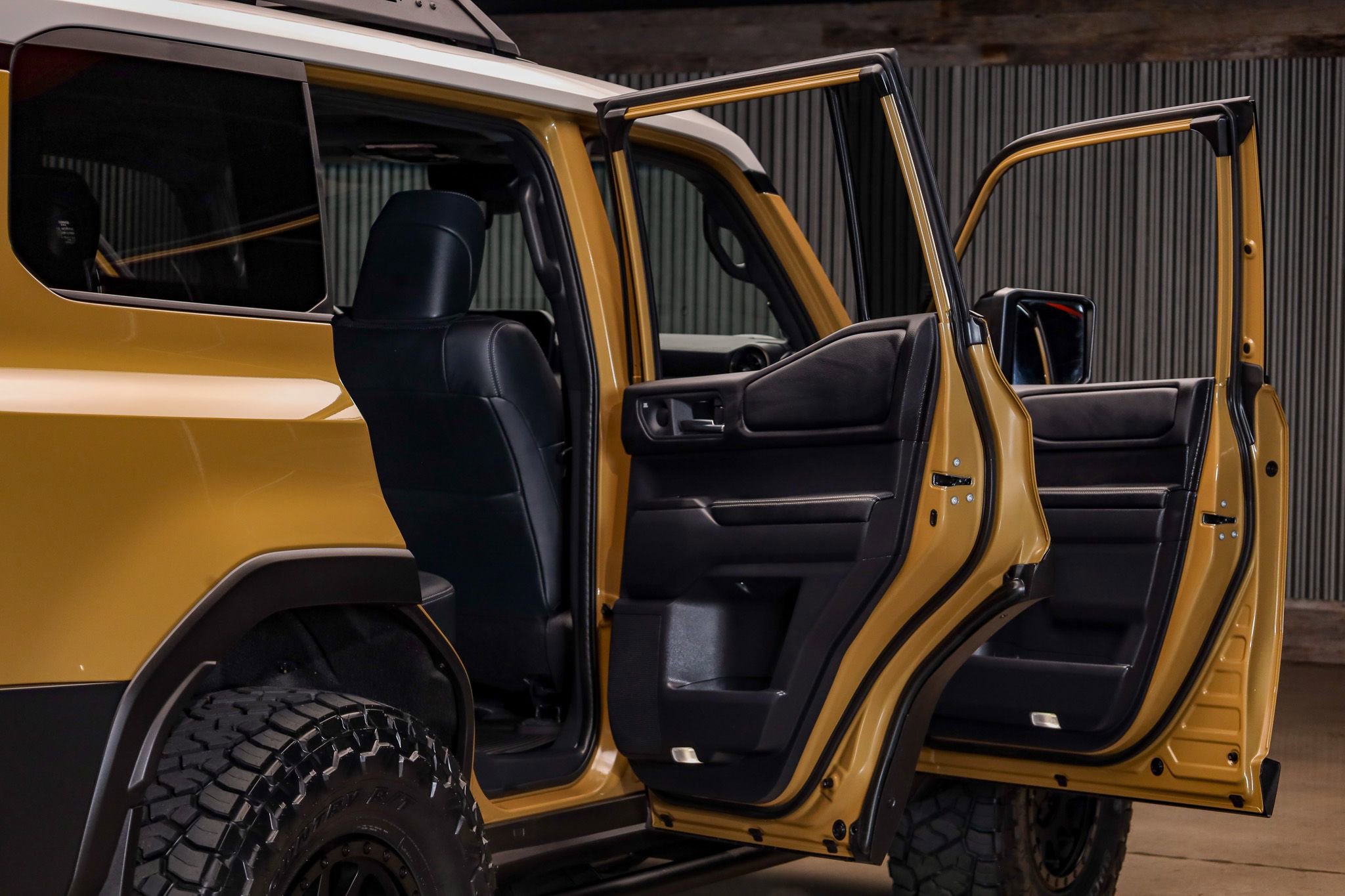 Used 2025 Toyota Land Cruiser image 28