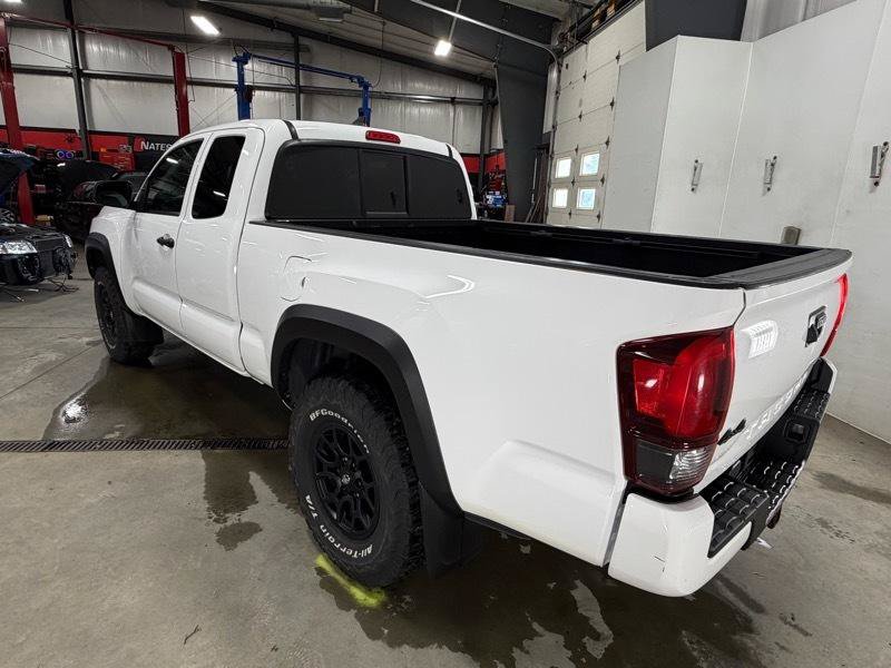 Used 2019 Toyota Tacoma SR w/ SX Package AWD/4WD image 7