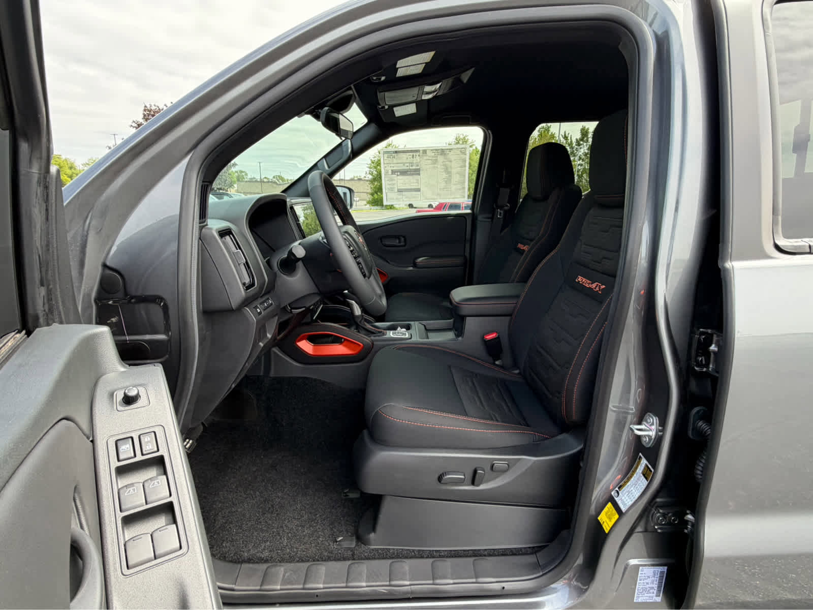 New 2026 Nissan Frontier PRO-4X AWD/4WD image 12