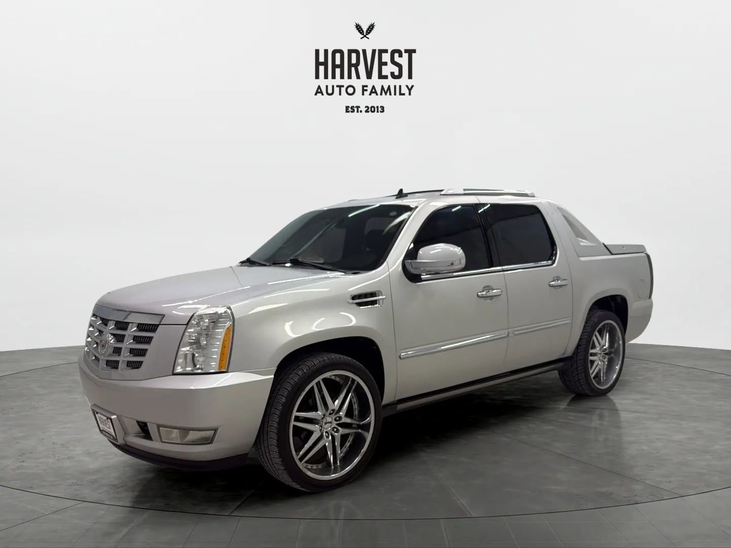Used 2012 Cadillac Escalade EXT Premium image 1