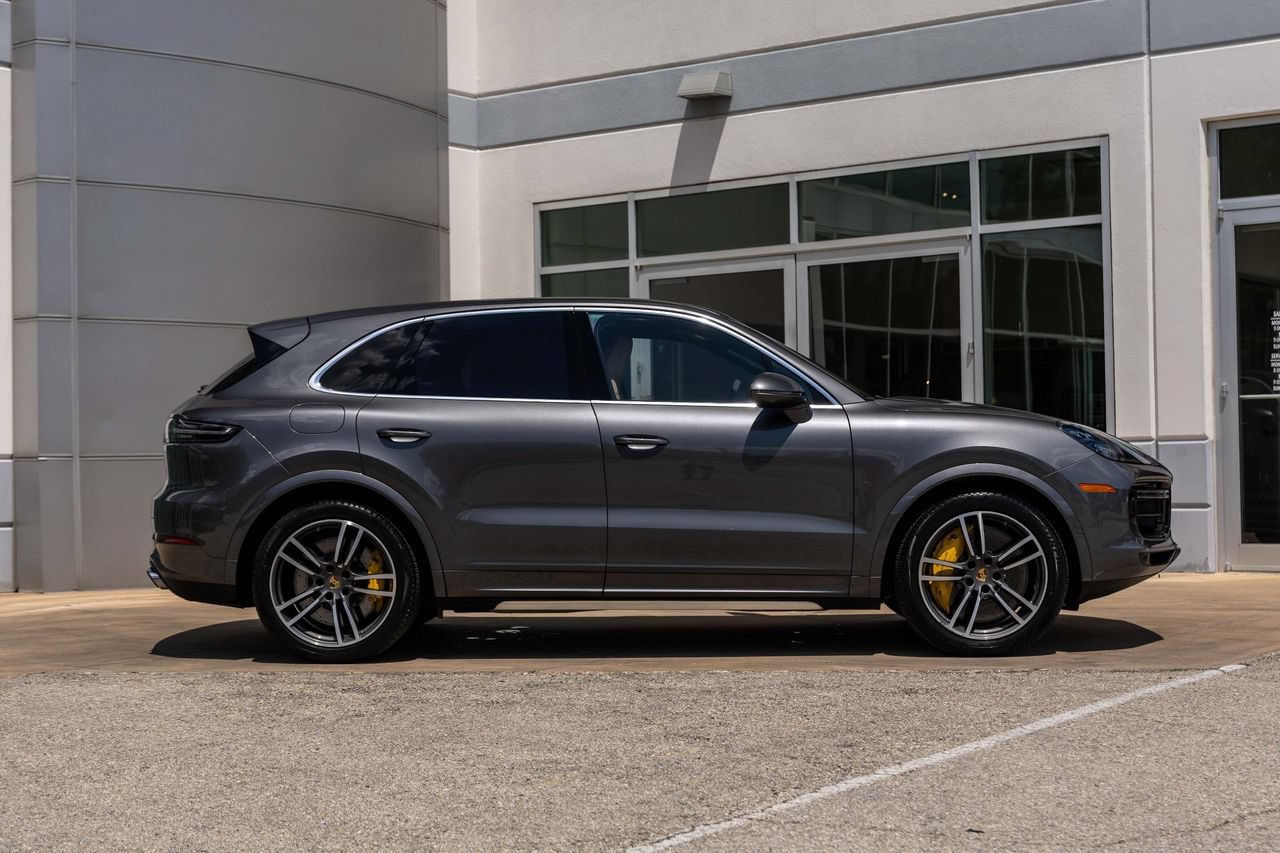 Used 2020 Porsche Cayenne Turbo AWD/4WD image 7
