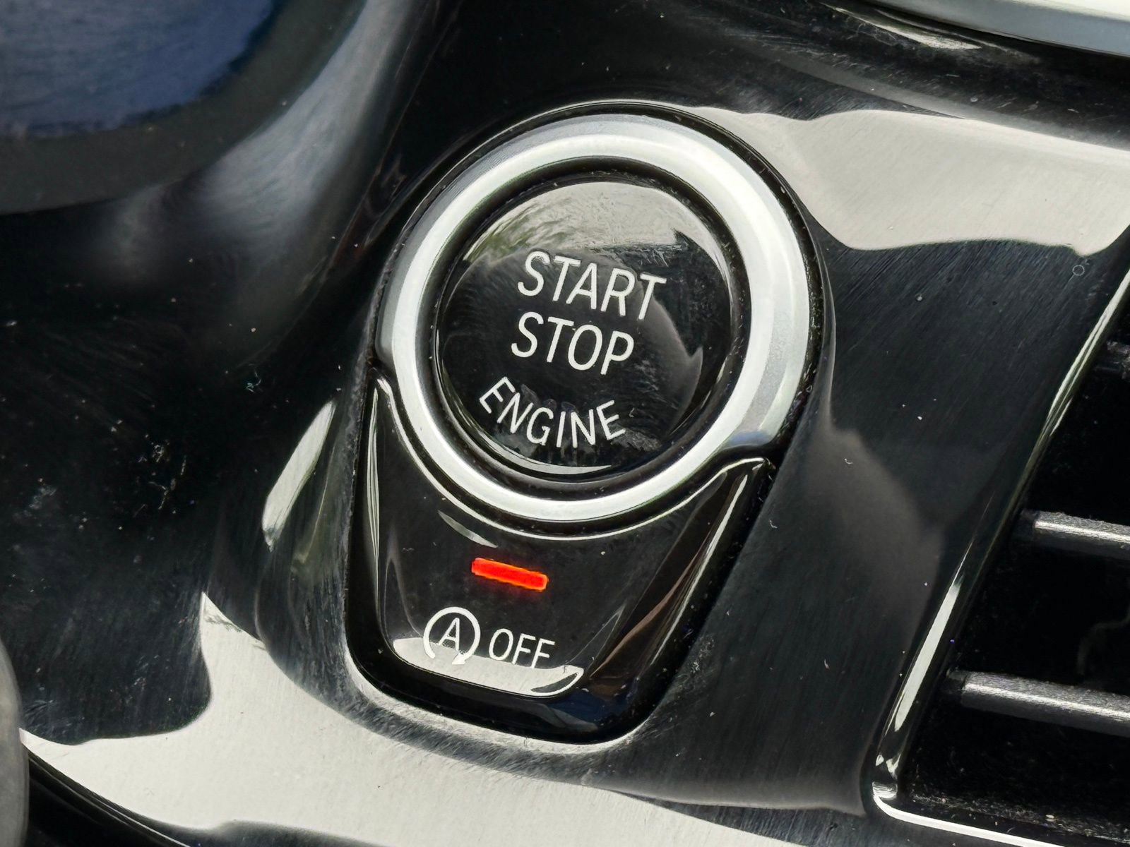 Used 2022 BMW 530i w/ M Sport Package RWD image 29