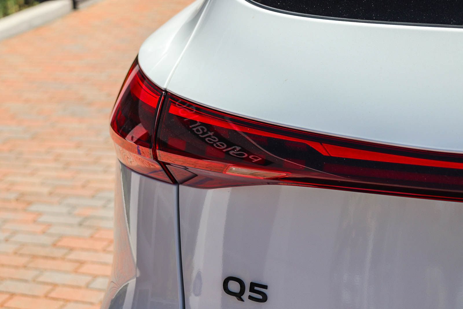 Certified 2025 Audi Q5 Premium AWD/4WD image 7