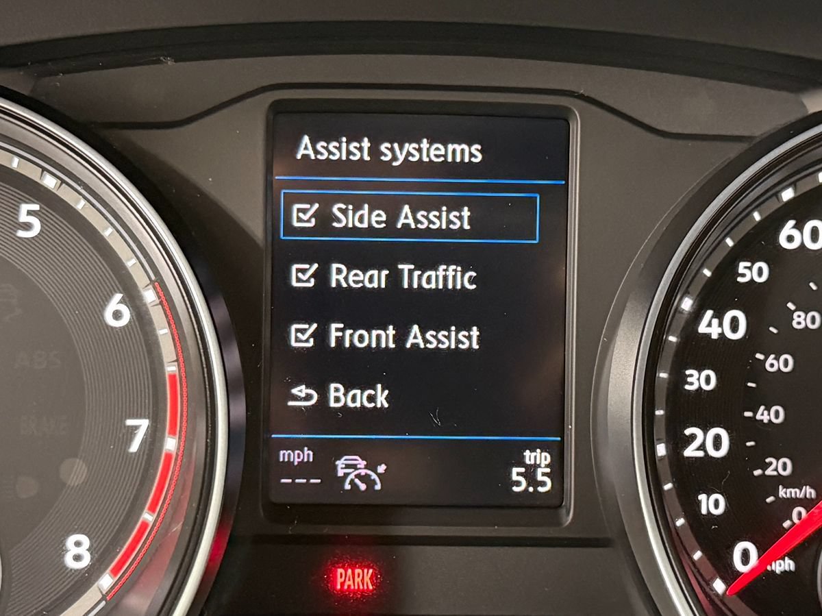 Used 2021 Volkswagen Atlas SE w/ Towing Package AWD/4WD image 19