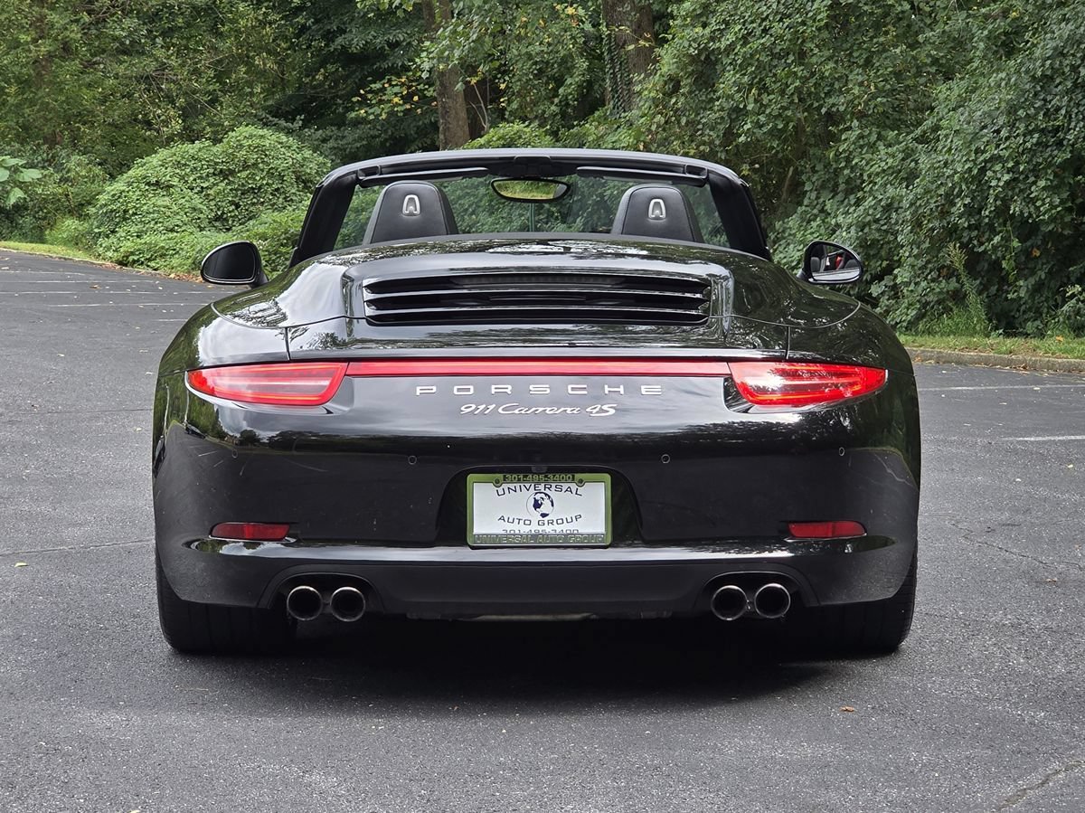 Used 2015 Porsche 911 Carrera 4S AWD/4WD image 5
