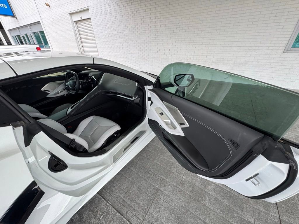 Certified 2022 Chevrolet Corvette Stingray Preferred Conv RWD image 18