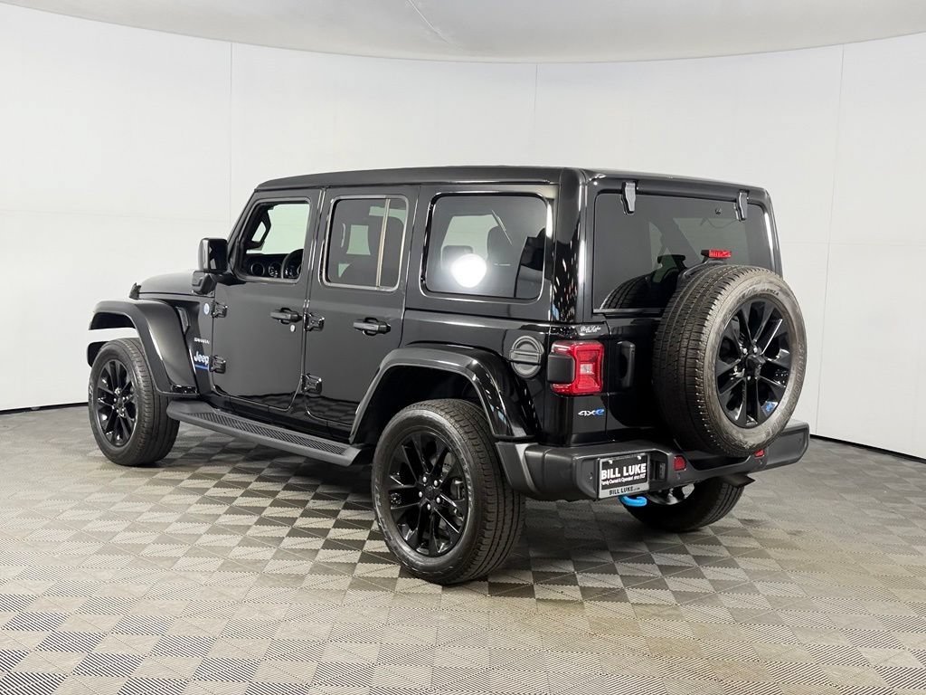 Certified 2023 Jeep Wrangler Unlimited Sahara w/ Safety Group AWD/4WD image 9