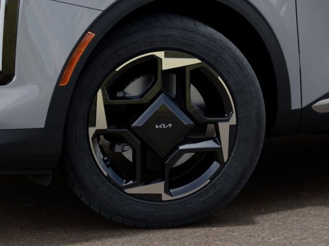 New 2026 Kia Sportage EX FWD image 9