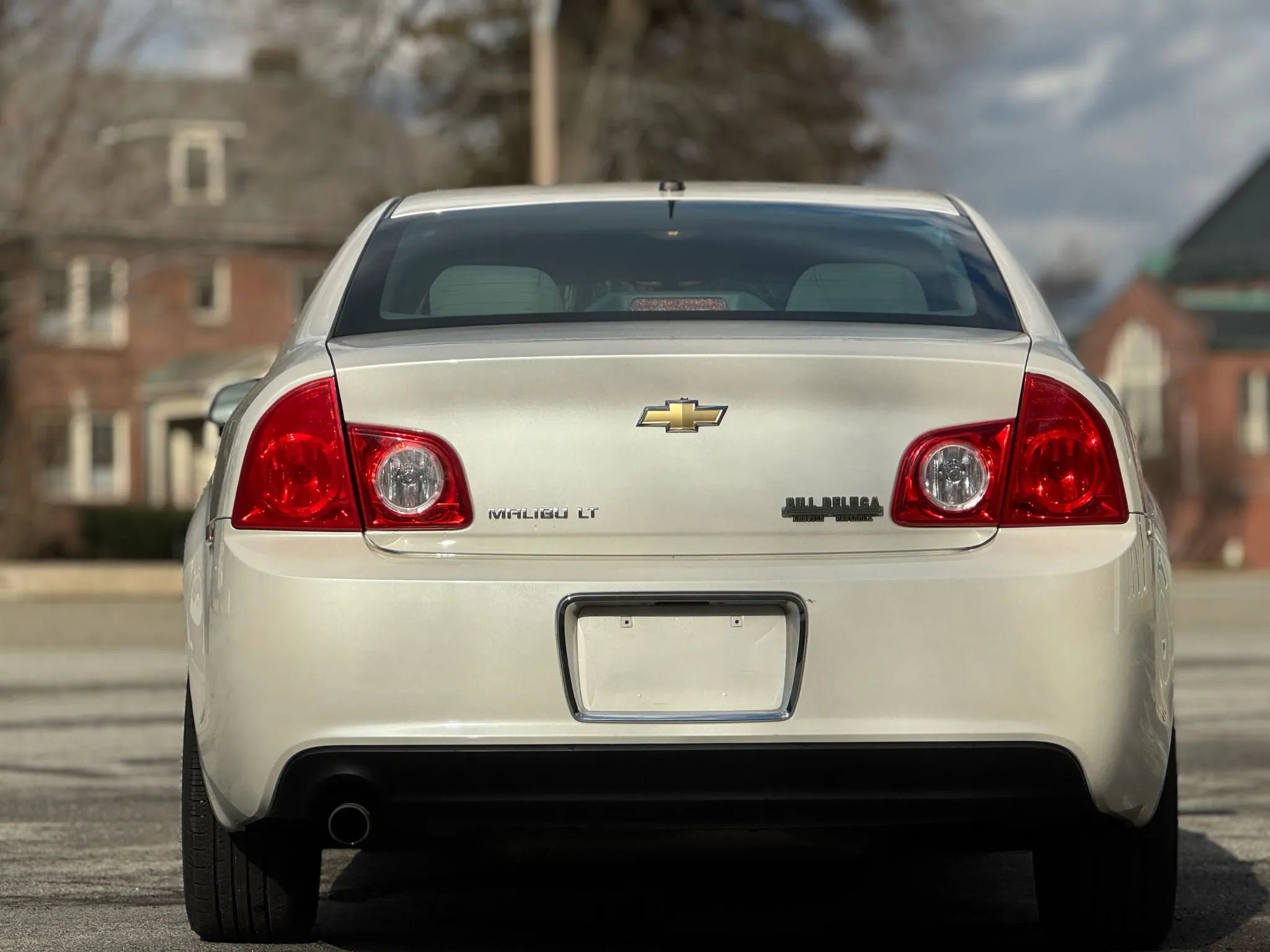 Used 2011 Chevrolet Malibu LT w/ White Diamond Premium Package image 6