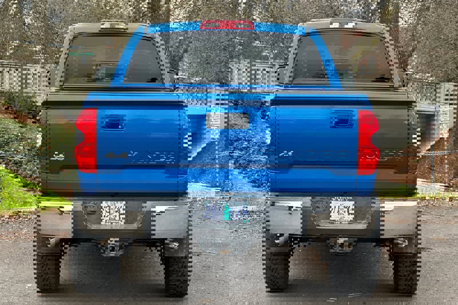 Used 2018 Toyota Tundra SR5 w/ SR5 Upgrade Package image 7