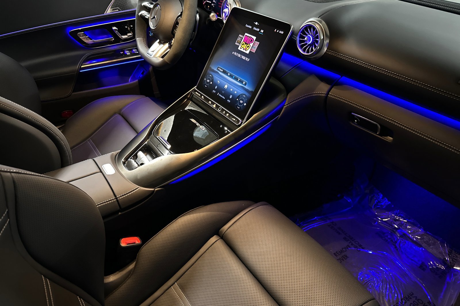 New 2026 Mercedes-Benz SL 63 AMG 4MATIC image 26