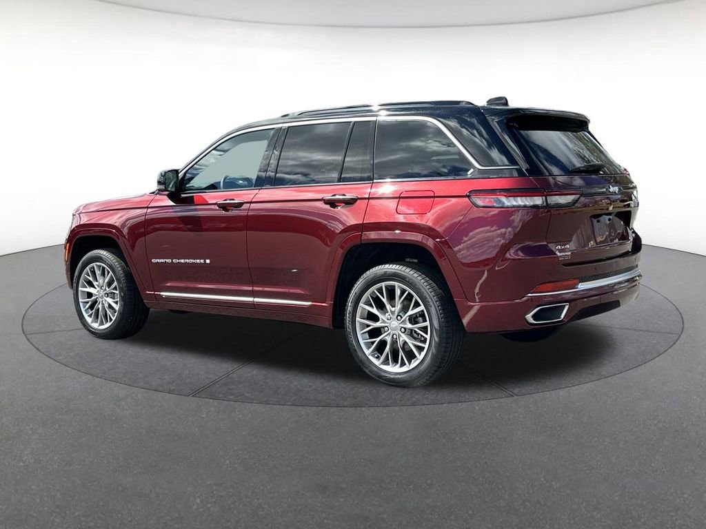 Certified 2025 Jeep Grand Cherokee Summit AWD/4WD image 3