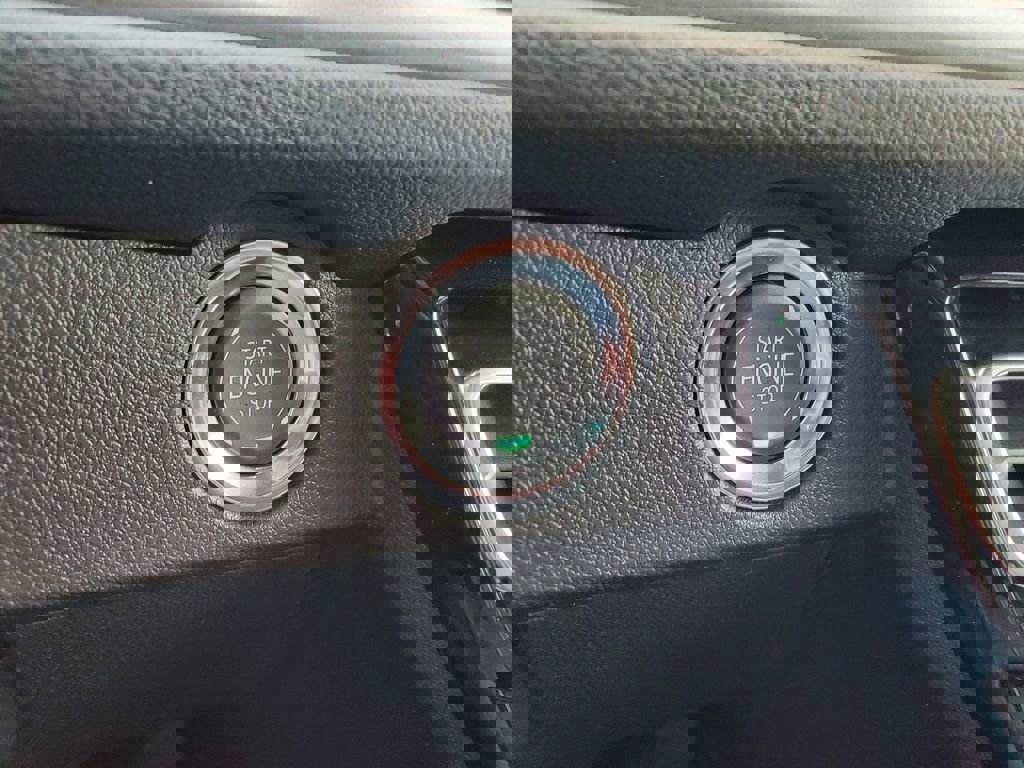 New 2026 Chevrolet Traverse LT w/ Midnight/Sport Edition image 17