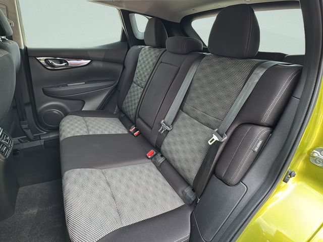 Used 2020 Nissan Rogue Sport SV w/ All-Weather Package AWD/4WD image 15