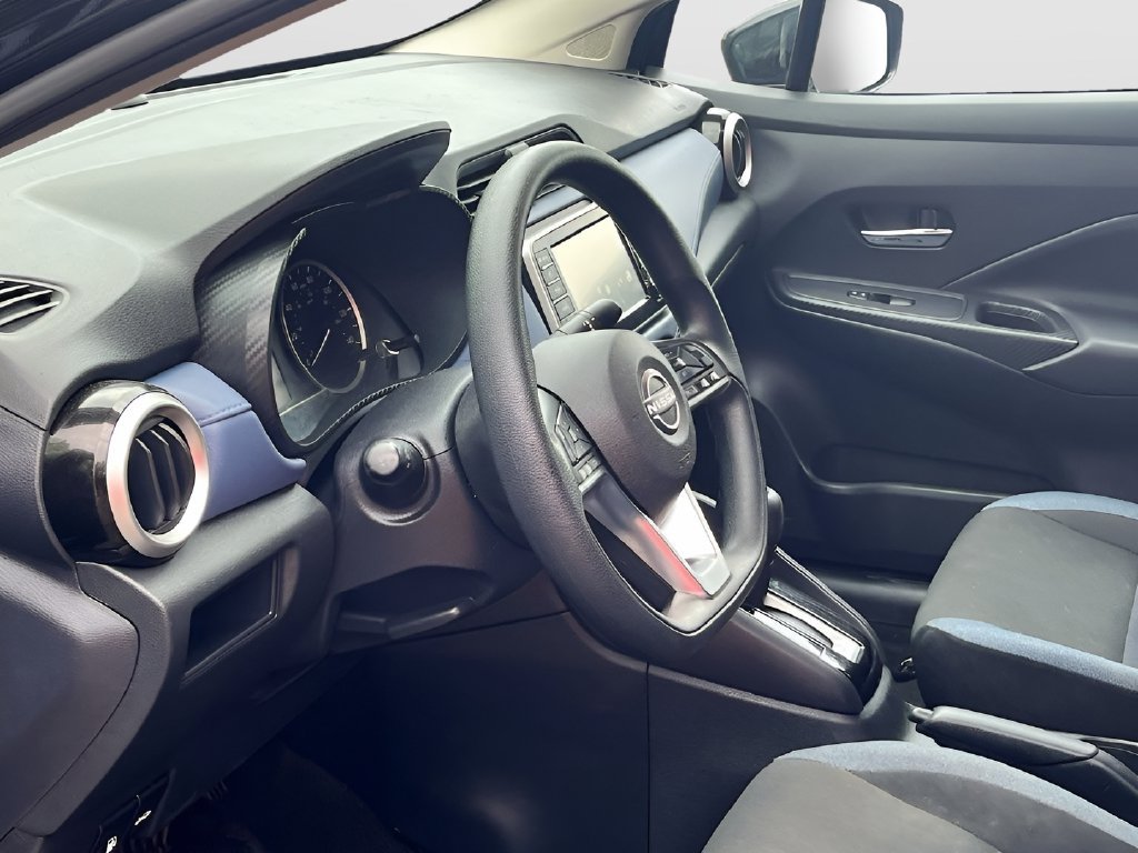 Used 2024 Nissan Versa SV w/ Trunk Package FWD image 8