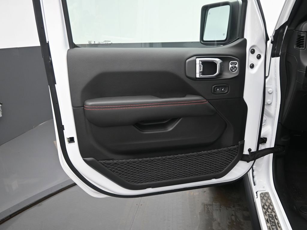 New 2026 Jeep Gladiator Rubicon w/ Safety Group image 12