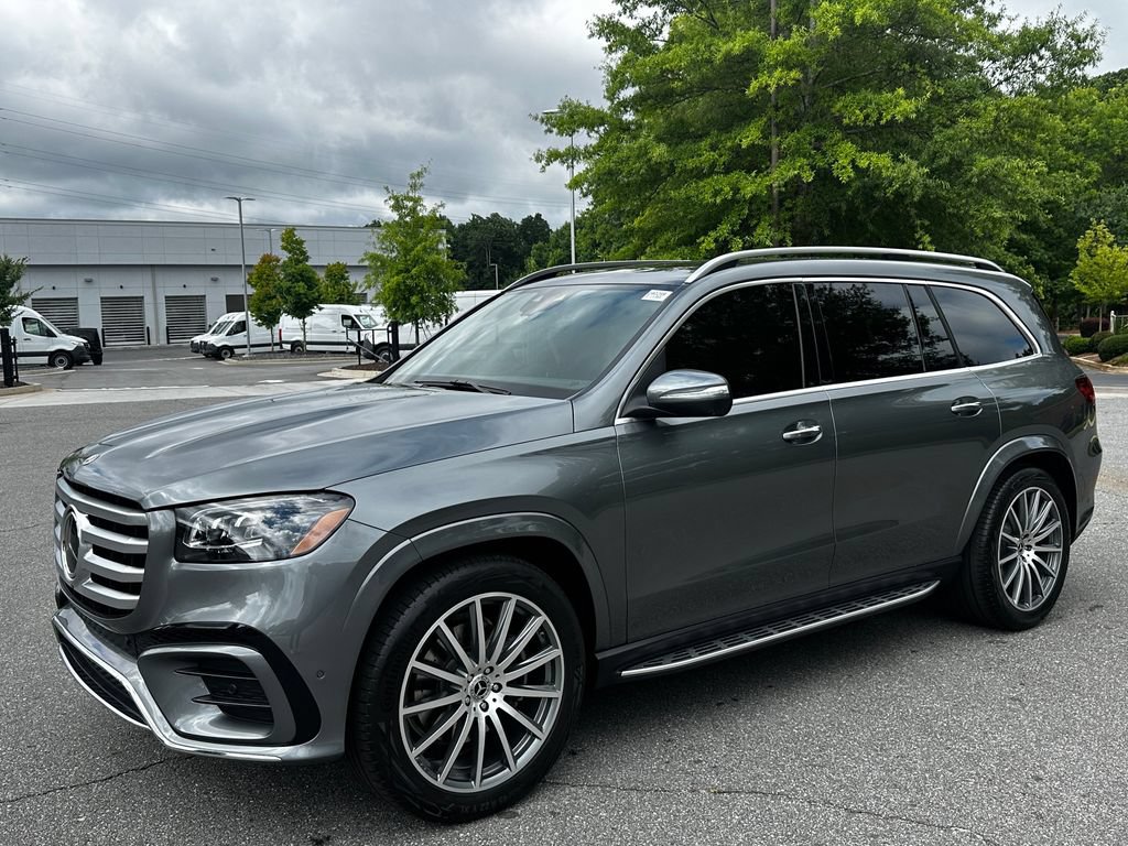 Certified 2025 Mercedes-Benz GLS 580 4MATIC image 4