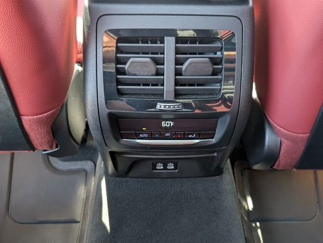 Used 2024 BMW X3 sDrive30i w/ Premium Package image 12