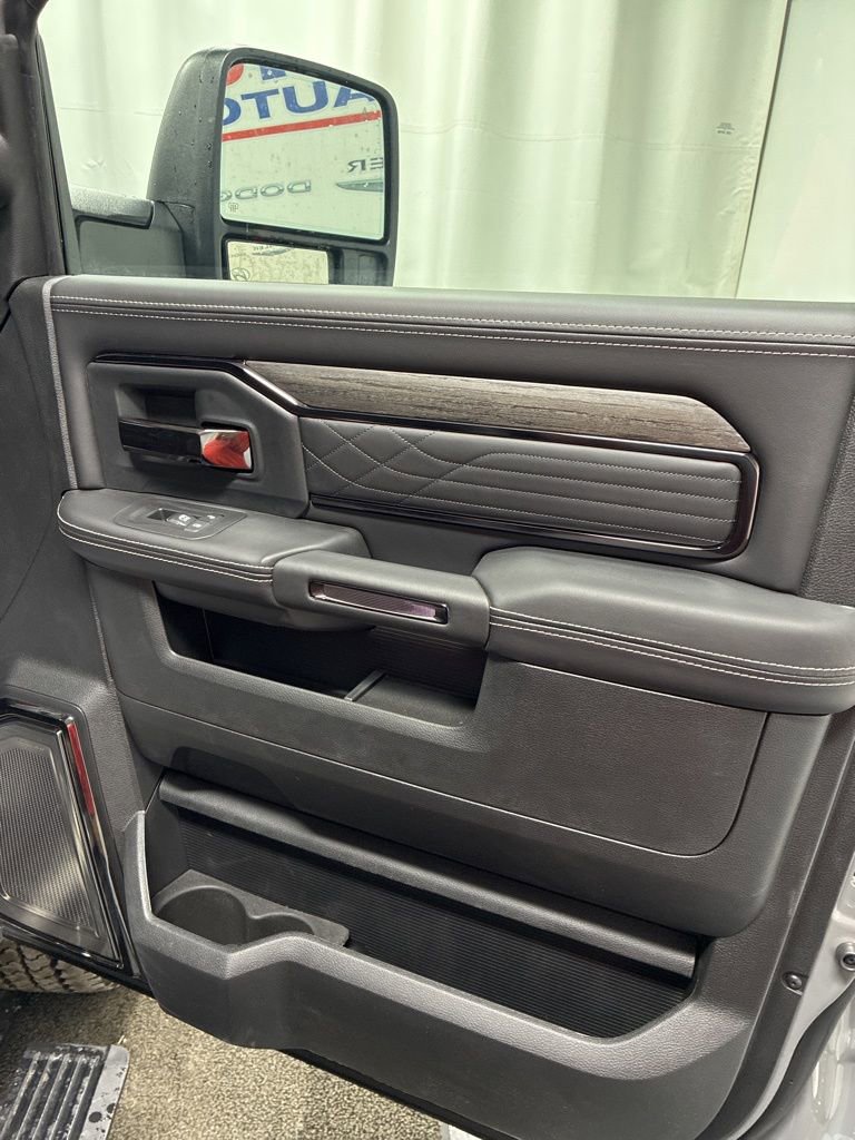 New 2026 RAM 2500 Limited image 31
