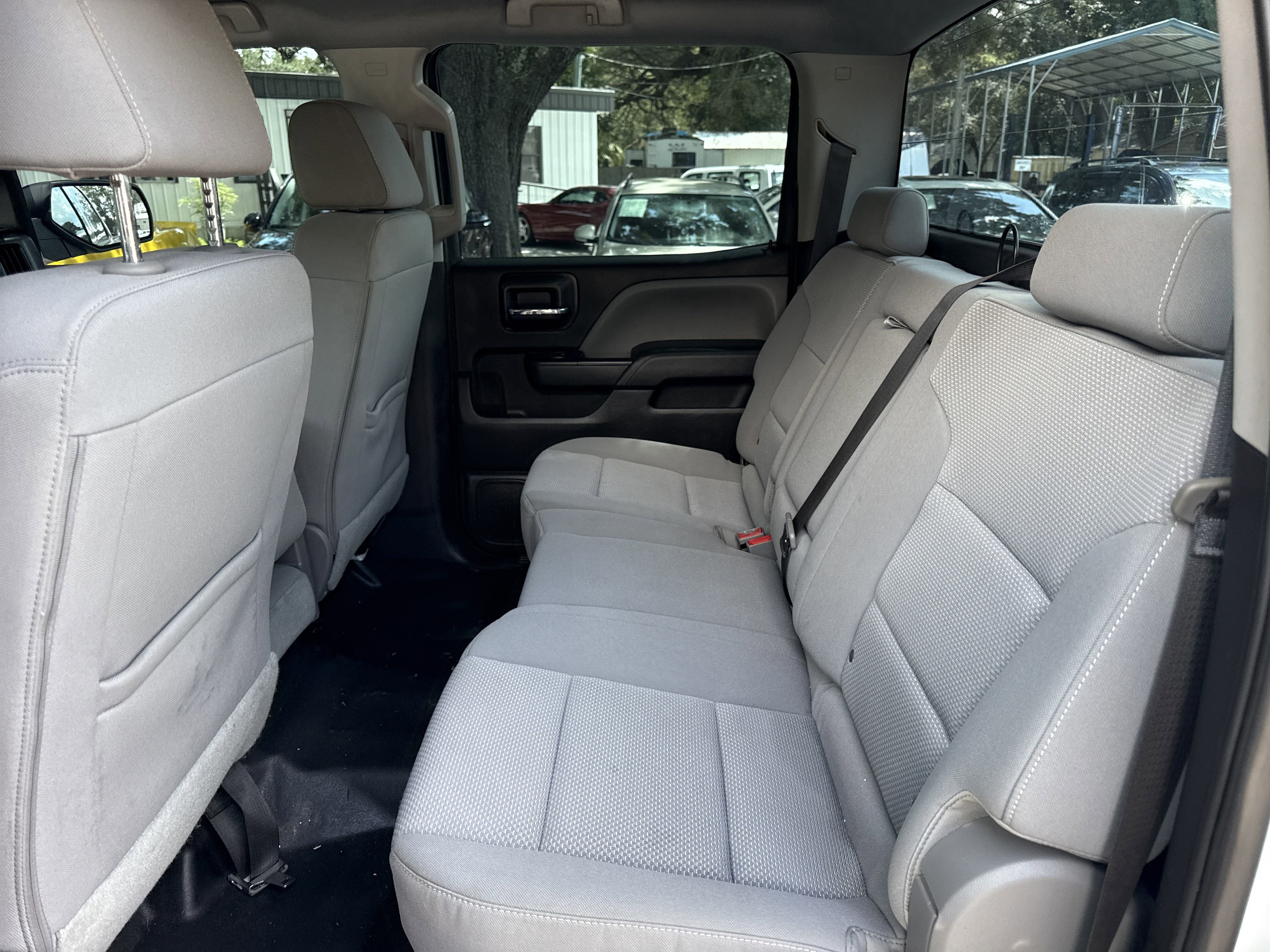 Used 2018 Chevrolet Silverado 1500 W/T w/ Trailering Package image 10