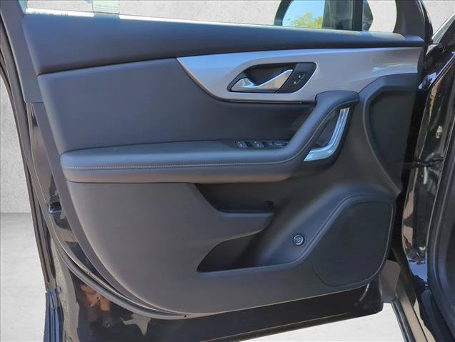 Used 2022 Chevrolet Blazer LT FWD image 11