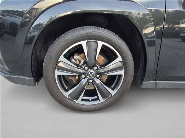 Used 2024 Lexus UX 250h FWD w/ Premium Package image 24