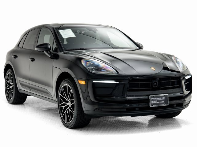 Certified 2025 Porsche Macan image 33