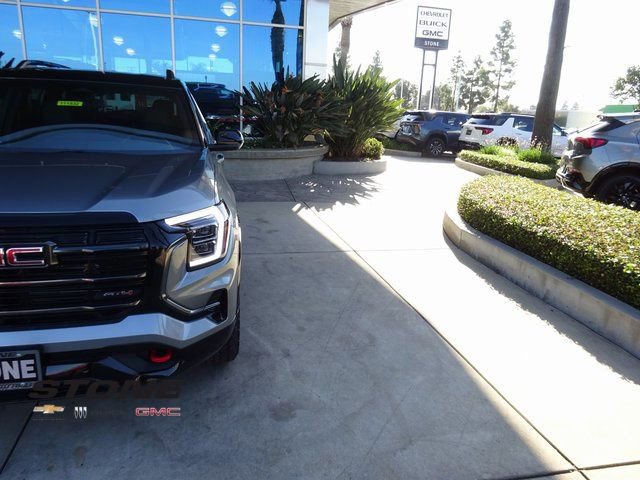 New 2026 GMC Terrain AT4 w/ Convenience Package III image 32