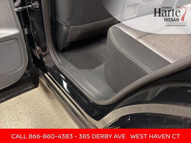 Certified 2023 Nissan Rogue SV image 25