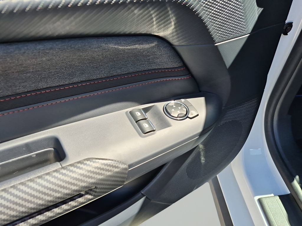 Used 2024 Ford Mustang EcoBoost image 19